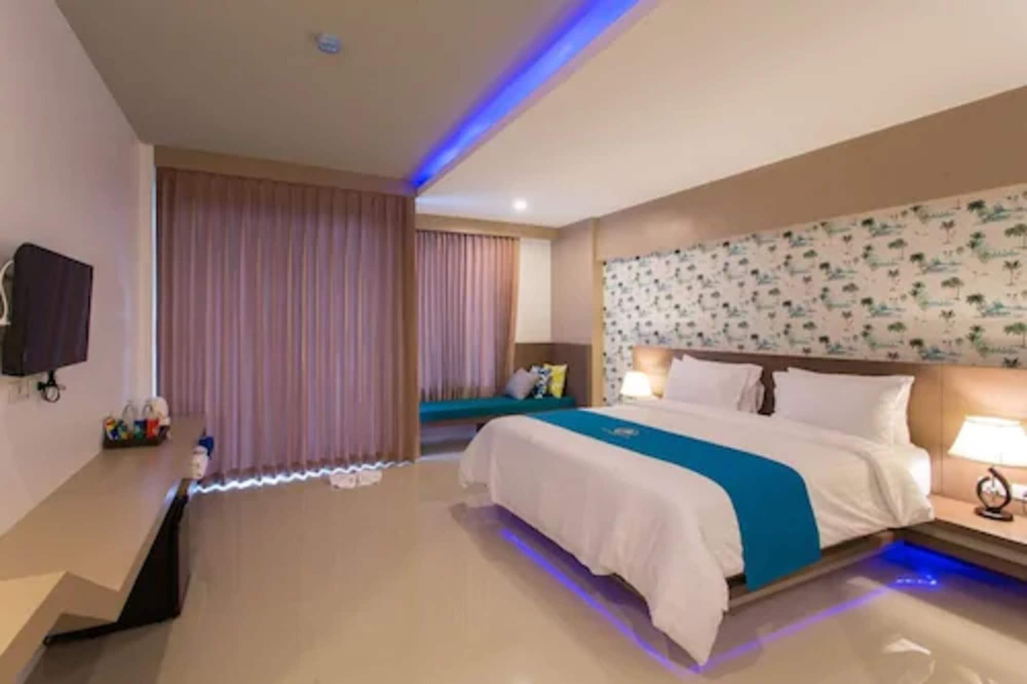 The Phu Beach Hotel - Sha Plus Ao Nang Esterno foto